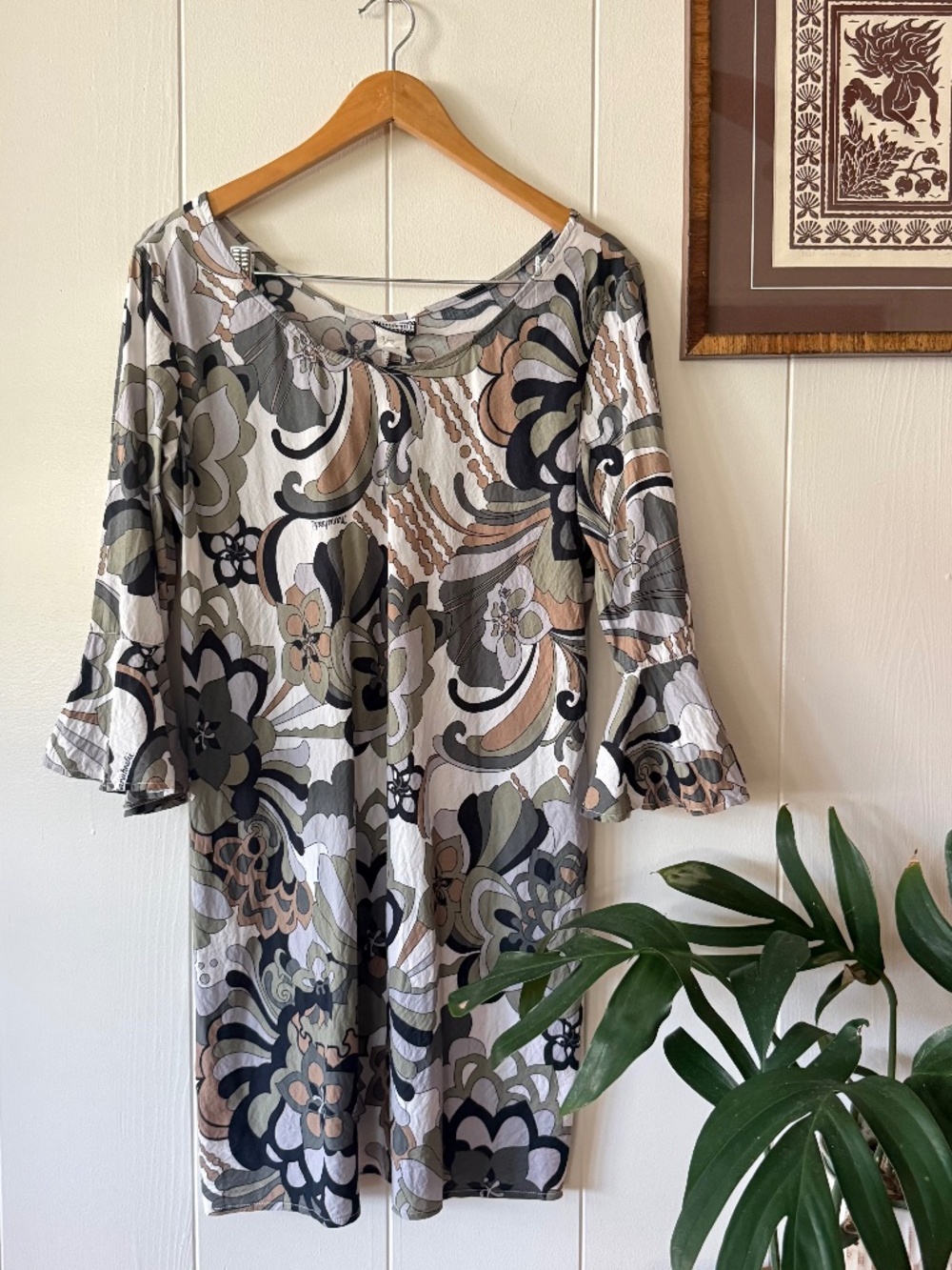 Manuhealii Dress
